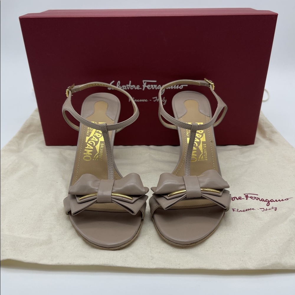 Salvatore Ferragamo Pavi Bow High Heeled Sandals